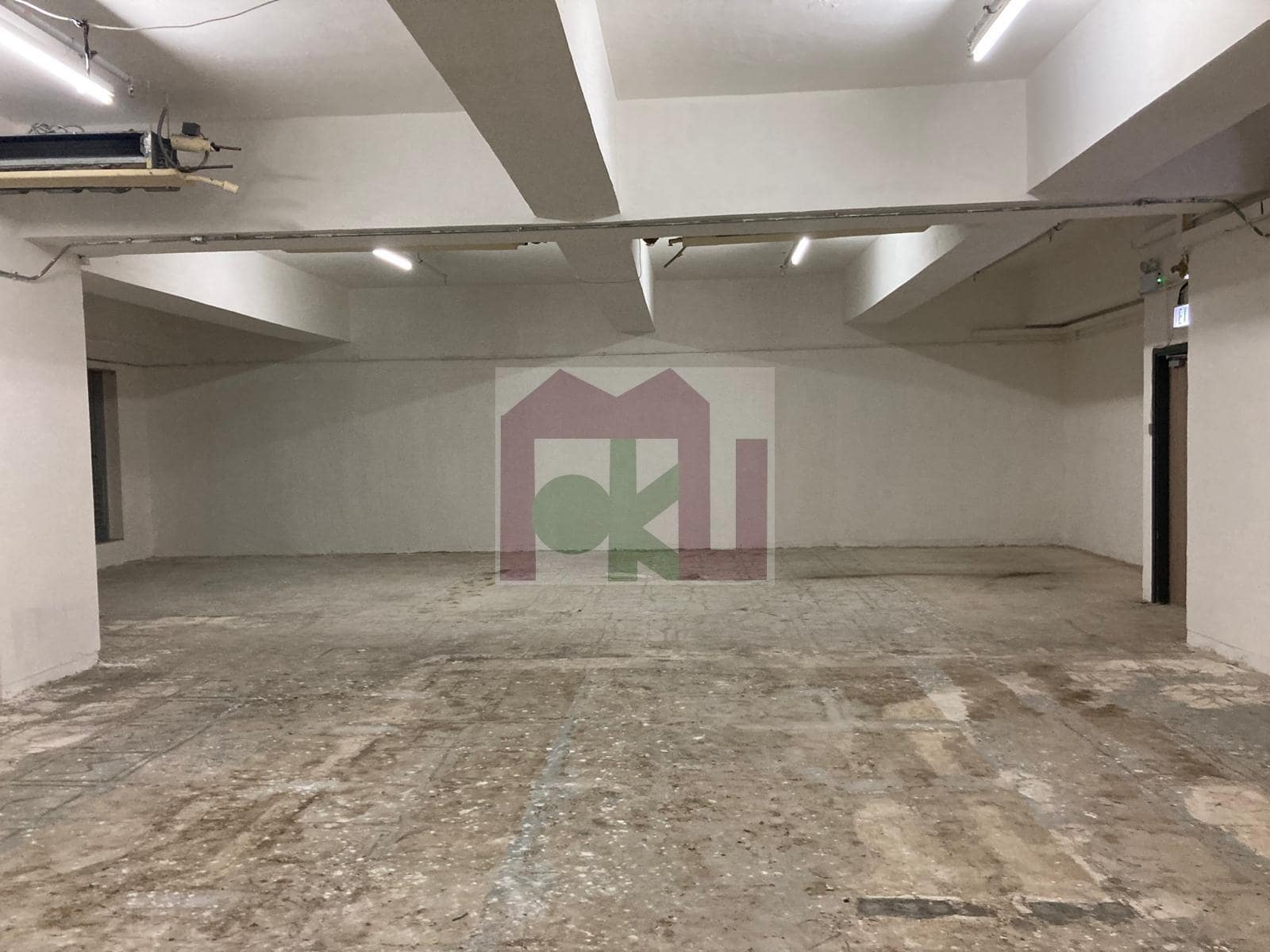 Fullerton Centreのブル或物件の写真